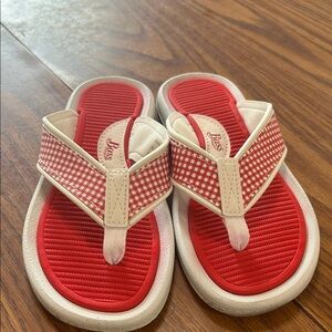 Bass Red and White Gingham Flip Flops - Casual Comfort
